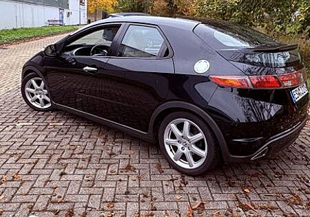 Honda Civic gebraucht kaufen Honda Civic 1.8 Executive i-VTEC