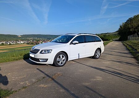 Skoda Octavia 1.6 TDI Ambition Combi Ambition