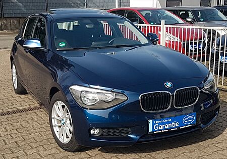 BMW 116i Autom. 1.Hand Navi EGlasdach Sitzheizg. Alu