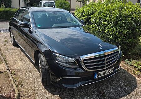 Mercedes-Benz E 200 E 200d EXCLUSIVE Autom. EXCLUSIVE