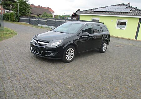 Opel Astra Caravan 1.6 Edition 111 Jahre/TÜV NEU/AHK*