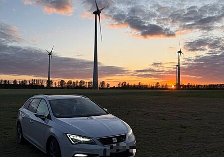 Seat Leon 2.0 TDI 110kW FR Black Matt Ed. DSG Spo...