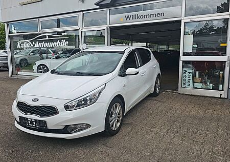Kia ANDERE Ceed Dream Team *KLIMA*NAVI*ALU*LED*