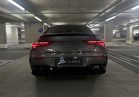 Mercedes-Benz CLA 45 AMG