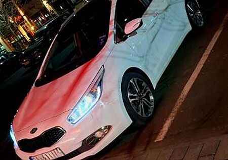 Kia Cee'd Sportswagon 1.6 CRDi 128 Spirit Sports...