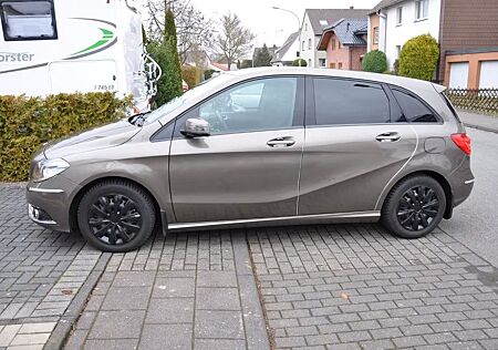 Mercedes-Benz B 200 | 1.6L Turbo | 156 PS | Top-
