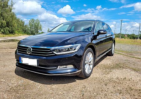 VW Passat Variant Volkswagen 2.0 TDI DSG Highline LED Pano VC