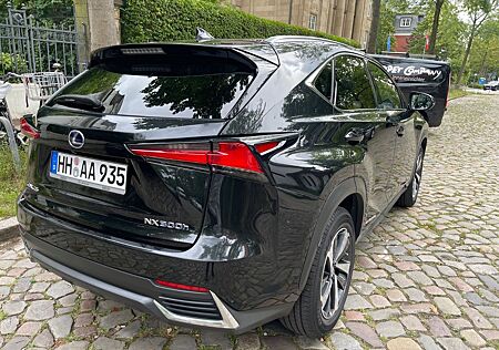 Lexus NX 300 300h Executive Line Executive Line