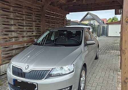 Skoda Rapid 1.0 TSI Ambition Spaceback Ambition