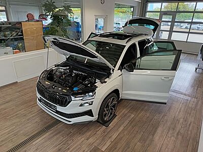 Skoda Karoq Sportline 1,5 TSI DSG*AHK*PSD*STD.HZG*NAVI