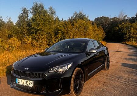 Kia Stinger 3.3 T-GDI AWD GT