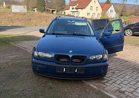 BMW 320i touring -