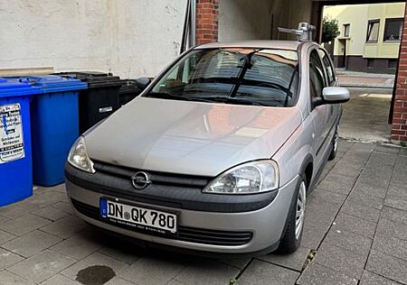 Opel Corsa 1.0 -