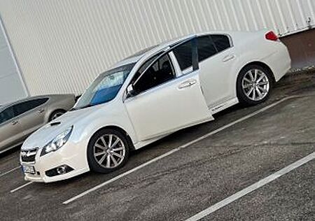 Subaru Legacy 2.0D Active Active