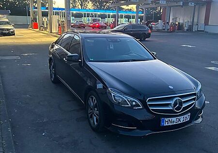 Mercedes-Benz E 300 BlueTEC ELEGANCE ELEGANCE