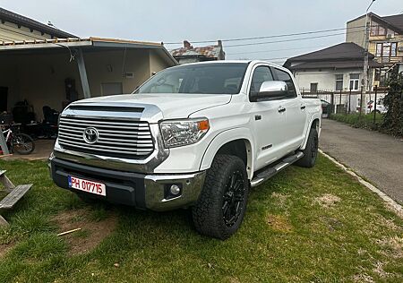 Toyota Tundra