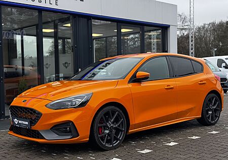 Ford Focus Lim. ST/PERFORMANCE/RECARO/1.HAND/KAMERA/