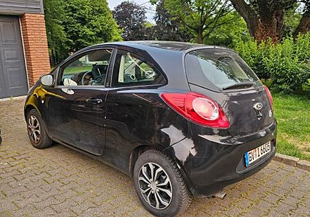 Ford Ka /+ 1,2 Titanium Titanium