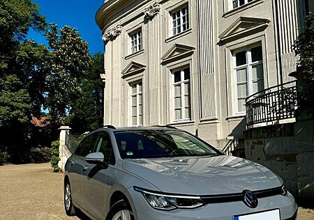 VW Golf Volkswagen 1.0 eTSI OPF DSG 81kW Life Variant Life