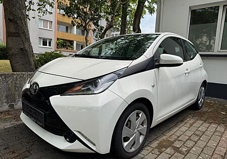 Toyota Aygo (X) Aygo -play *TüV 2027*Klima Tempomat