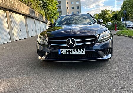 Mercedes-Benz C 220 d T Autom. -