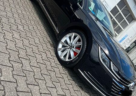 VW Arteon Volkswagen 2.0 TDI SCR DSG Elegance Elegance
