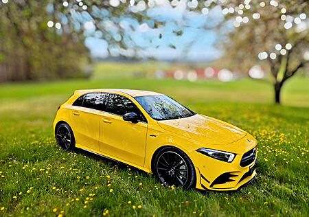 Mercedes-Benz A 35 AMG Mercedes-AMG A 35 4MATIC DCT Merced...