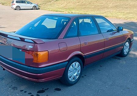 Audi 80