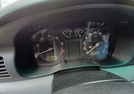 Skoda Octavia Combi 1.6 -