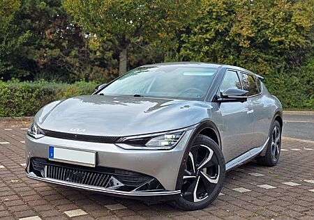 Kia EV6 77,4-kWh Pakete 1+2+3+4+6+7 WP HUD Garantie 2031