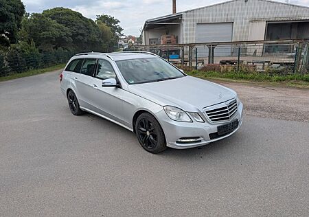 Mercedes-Benz E 220 CDI T BlueEFFICIENCY ELEGANCE ELEGANCE