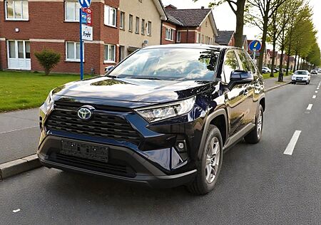 Toyota RAV 4 RAV4 Hybrid 92.000 km, 1. Hand, französisch