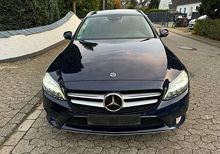 Mercedes-Benz C 220 T d PANORAMA LED NAVI LEDER DISTRONIC