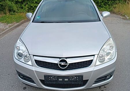 Opel Vectra Caravan 1.8 Cosmo Plus Cosmo Plus