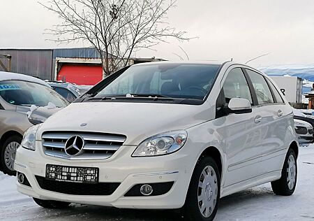 Mercedes-Benz B 180 NGT(Benzin und Erdgas-CNG)