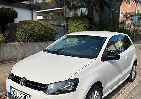VW Polo Volkswagen V Style Edition weiß/TÜV 10.26/Service neu