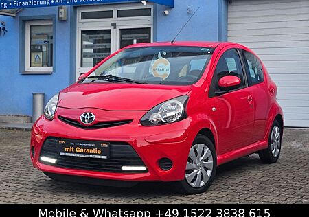 Toyota Aygo (X) gebraucht kaufen Toyota Aygo (X) AYGO Cool Go NAVI 1.HAND ServiceNeu GARANTIE LED