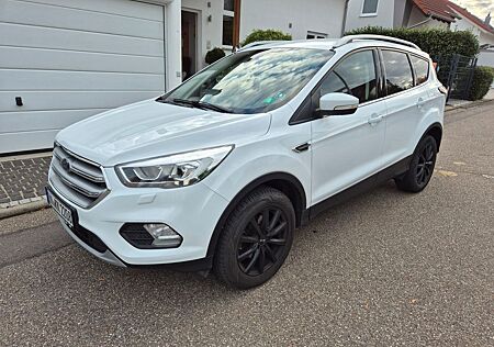 Ford Kuga 1,5 EcoBoost 4x2 88kW COOL & CONNECT CO...