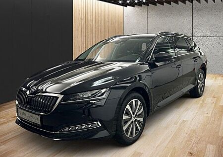 Skoda Superb Combi 1.5TSI Style ACC NAVI LED AHK KAMER