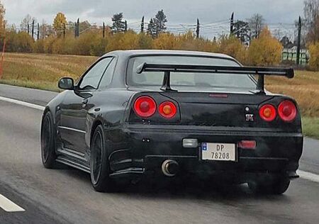 Nissan Skyline R34 GTR