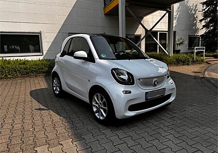 Smart ForTwo coupé 1.0 Tempomat / Klimaautomatik / TÜV