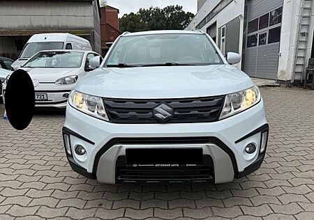Suzuki Vitara 1.6 DDiS Comfort 4x4+USB+Kamera+LM+HU Neu