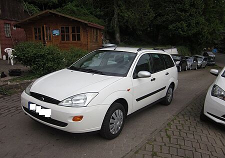 Ford Focus 1.4 Ambiente,Tüv Neu