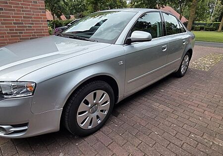 Audi A4 2.0 -