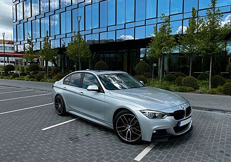 BMW 328i -