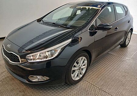 Kia Cee'd Ceed Spirit 1.6 *Tempomat*PDC*SHZ*