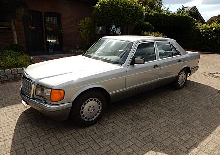 Mercedes-Benz 500 SE, W126