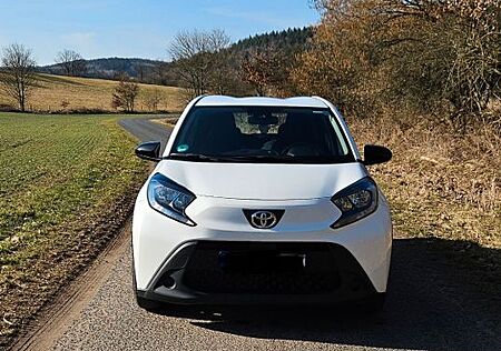 Toyota Aygo (X) Aygo (X) 1.0-l-VVT-i Play Play