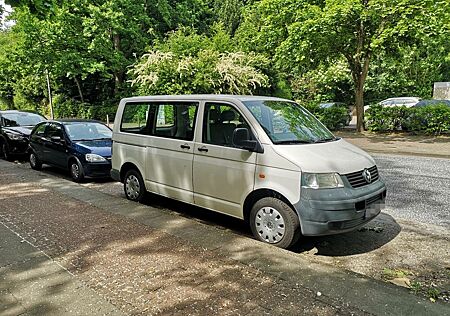 VW T5 Kombi Volkswagen T5 Motorradtransporter, HU 3/27