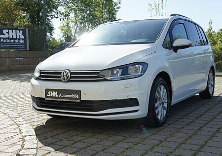 VW Touran Volkswagen 2.0 TDI Comfortline | 2Hand!